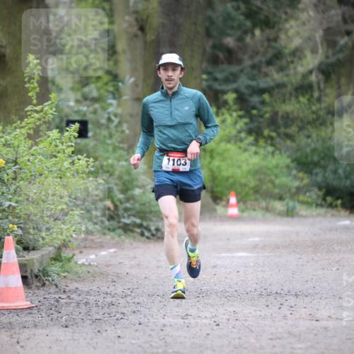 13.04.2025 - Hammer Lauf Jannik Wohlers http://msf.ph/oto/7642205 13.04.2025 12:02:03 Laufen 1103, 239, 238 meine-sportfotos.de