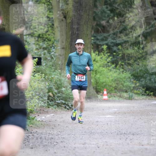 13.04.2025 - Hammer Lauf Jannik Wohlers http://msf.ph/oto/7642221 13.04.2025 12:02:01 Laufen 1103 meine-sportfotos.de