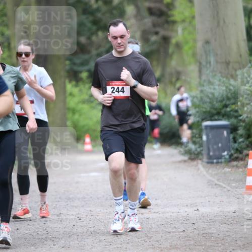 13.04.2025 - Hammer Lauf Jannik Wohlers http://msf.ph/oto/7642320 13.04.2025 12:01:43 Laufen 302, 15, 244 meine-sportfotos.de