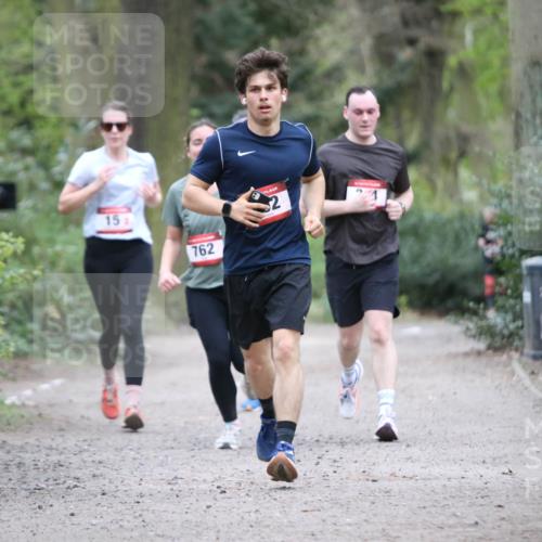 13.04.2025 - Hammer Lauf Jannik Wohlers http://msf.ph/oto/7642340 13.04.2025 12:01:40 Laufen 15, 762 meine-sportfotos.de