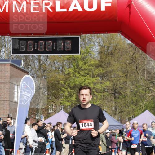 13.04.2025 - Hammer Lauf A. Gomolzig http://msf.ph/oto/7642347 13.04.2025 11:02:12 Ziel 133, 312, 452, 485, 559, 578, 633, 643, 698, 770, 1028, 1044, 1151, 1257, 1835, 1837, 1958 meine-sportfotos.de