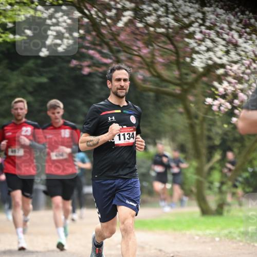 13.04.2025 - Hammer Lauf Dr. Thomas Lammeyer http://msf.ph/oto/7642358 13.04.2025 10:11:28 Laufen 4157, 23, 1134 meine-sportfotos.de