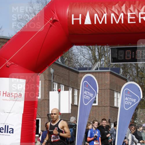 13.04.2025 - Hammer Lauf A. Gomolzig http://msf.ph/oto/7642393 13.04.2025 11:01:45 Ziel 1926 meine-sportfotos.de