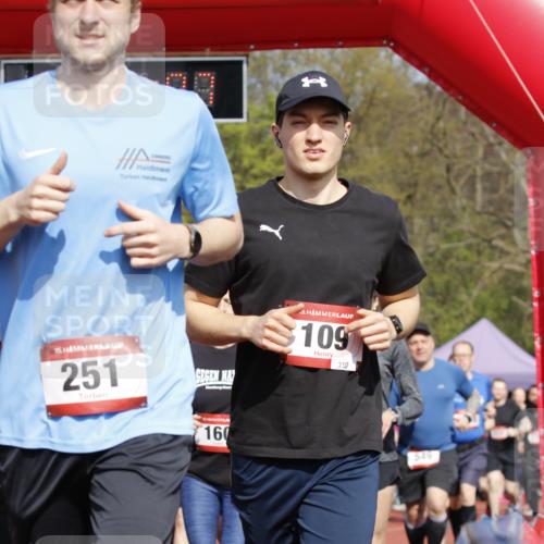 13.04.2025 - Hammer Lauf A. Gomolzig http://msf.ph/oto/7642442 13.04.2025 11:01:06 Ziel 2, 5, 20, 21, 109, 138, 160, 167, 172, 173, 177, 187, 191, 229, 234, 244, 251, 252, 287, 319, 320, 454, 456, 474, 484, 502, 548, 566, 571, 572, 685, 737, 762, 817, 818, 897, 916, 1002, 1103, 1125, 1208, 1331, 1702, 1768, 1772, 1808, 1810, 1891, 1939, 1945, 1950 meine-sportfotos.de