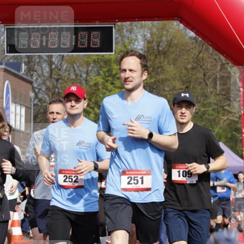 13.04.2025 - Hammer Lauf A. Gomolzig http://msf.ph/oto/7642444 13.04.2025 11:01:05 Ziel 2, 5, 20, 21, 109, 138, 160, 167, 172, 173, 177, 187, 191, 229, 234, 244, 251, 252, 287, 319, 320, 384, 454, 456, 474, 482, 484, 502, 548, 566, 571, 572, 662, 669, 685, 737, 748, 749, 762, 817, 818, 897, 916, 1002, 1103, 1125, 1208, 1331, 1702, 1768, 1772, 1808, 1810, 1891, 1939, 1945, 1950 meine-sportfotos.de
