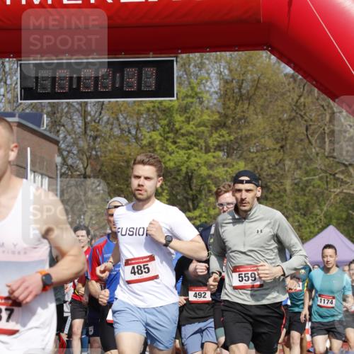 13.04.2025 - Hammer Lauf A. Gomolzig http://msf.ph/oto/7642532 13.04.2025 11:00:36 Ziel 12, 13, 14, 16, 112, 133, 227, 233, 306, 312, 340, 452, 475, 481, 483, 485, 492, 493, 559, 588, 601, 609, 628, 643, 670, 730, 770, 986, 995, 1028, 1044, 1049, 1139, 1151, 1173, 1174, 1257, 1303, 1371, 1727, 1783, 1804, 1835, 1837, 1923, 1937, 1958, 1965 meine-sportfotos.de