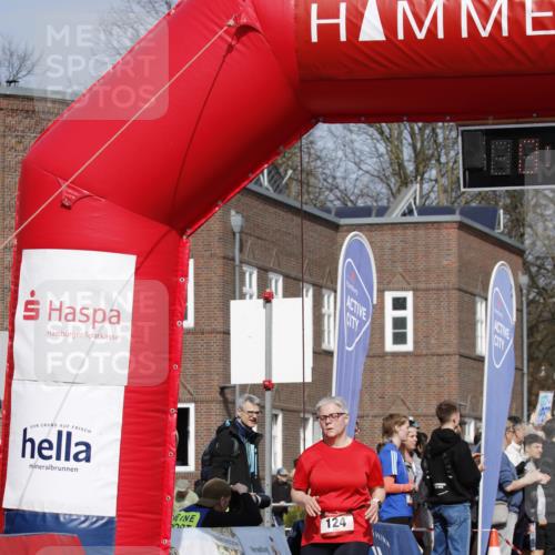 13.04.2025 - Hammer Lauf A. Gomolzig http://msf.ph/oto/7642567 13.04.2025 11:00:23 Ziel 11, 17, 124, 334, 614, 633, 1926, 1948 meine-sportfotos.de