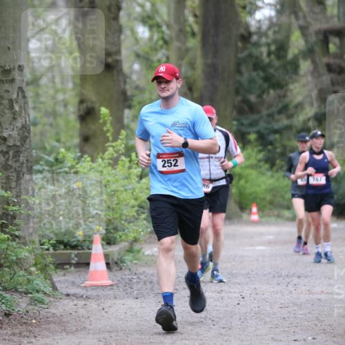 13.04.2025 - Hammer Lauf Jannik Wohlers http://msf.ph/oto/7642577 13.04.2025 12:00:51 Laufen 252, 200, 86, 167 meine-sportfotos.de