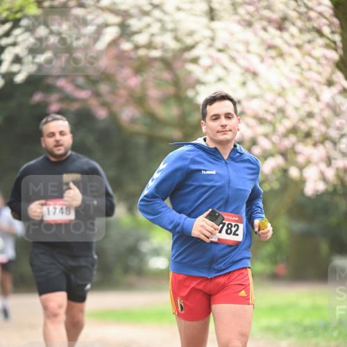 13.04.2025 - Hammer Lauf Dr. Thomas Lammeyer http://msf.ph/oto/7642582 13.04.2025 10:11:57 Laufen 1748, 782 meine-sportfotos.de