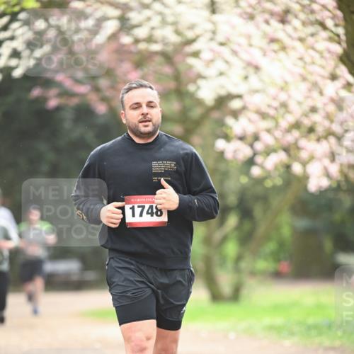 13.04.2025 - Hammer Lauf Dr. Thomas Lammeyer http://msf.ph/oto/7642598 13.04.2025 10:11:59 Laufen 1972, 15, 1748 meine-sportfotos.de