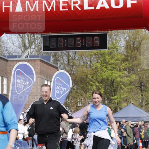 13.04.2025 - Hammer Lauf A. Gomolzig http://msf.ph/oto/7642615 13.04.2025 10:58:46 Ziel 706, 708 meine-sportfotos.de