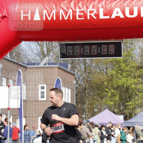 13.04.2025 - Hammer Lauf A. Gomolzig http://msf.ph/oto/7642786 13.04.2025 10:56:39 Ziel 905, 1887 meine-sportfotos.de