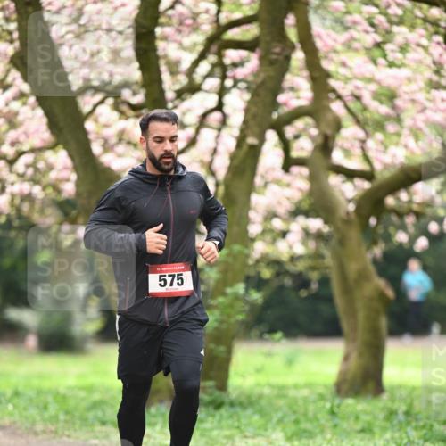 13.04.2025 - Hammer Lauf Dr. Thomas Lammeyer http://msf.ph/oto/7642791 13.04.2025 10:12:17 Laufen 15, 575 meine-sportfotos.de