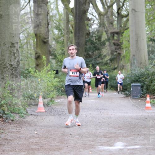 13.04.2025 - Hammer Lauf Jannik Wohlers http://msf.ph/oto/7642869 13.04.2025 11:58:41 Laufen 191 meine-sportfotos.de