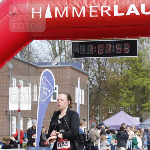 13.04.2025 - Hammer Lauf A. Gomolzig http://msf.ph/oto/7642870 13.04.2025 10:55:51 Ziel 1011 meine-sportfotos.de
