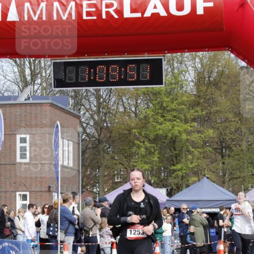 13.04.2025 - Hammer Lauf A. Gomolzig http://msf.ph/oto/7642876 13.04.2025 10:55:50 Ziel 1011 meine-sportfotos.de