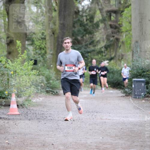 13.04.2025 - Hammer Lauf Jannik Wohlers http://msf.ph/oto/7642877 13.04.2025 11:58:40 Laufen 191, 400 meine-sportfotos.de