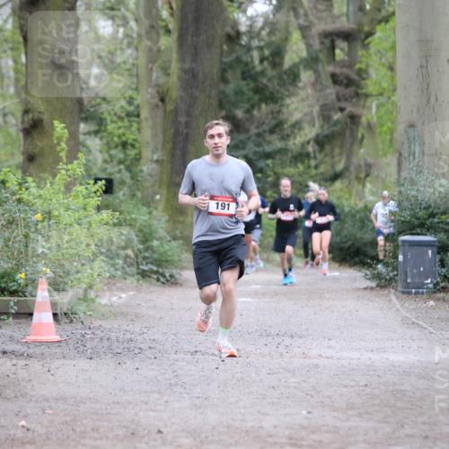 13.04.2025 - Hammer Lauf Jannik Wohlers http://msf.ph/oto/7642882 13.04.2025 11:58:40 Laufen 191 meine-sportfotos.de
