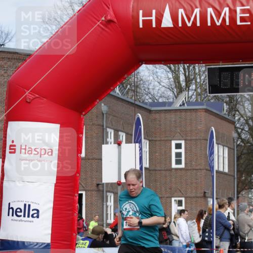 13.04.2025 - Hammer Lauf A. Gomolzig http://msf.ph/oto/7642883 13.04.2025 10:55:48 Ziel 1011 meine-sportfotos.de