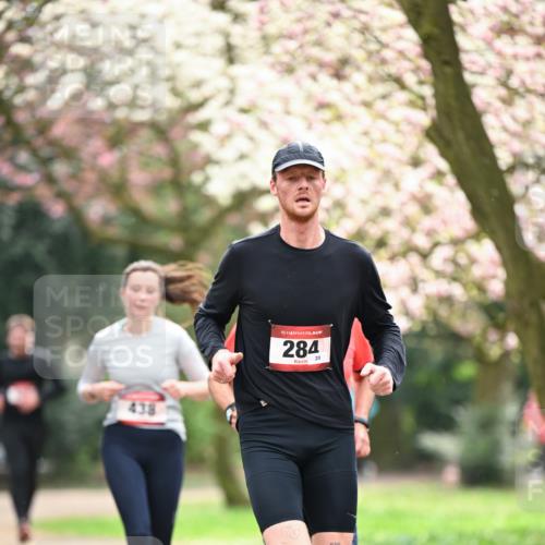 13.04.2025 - Hammer Lauf Dr. Thomas Lammeyer http://msf.ph/oto/7642898 13.04.2025 10:12:22 Laufen 438, 15, 284, 20 meine-sportfotos.de