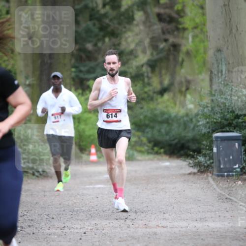 13.04.2025 - Hammer Lauf Jannik Wohlers http://msf.ph/oto/7642956 13.04.2025 11:58:20 Laufen 571, 917, 614 meine-sportfotos.de