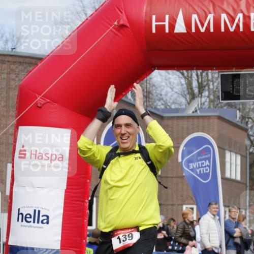13.04.2025 - Hammer Lauf A. Gomolzig http://msf.ph/oto/7642958 13.04.2025 10:54:43 Ziel 139 meine-sportfotos.de