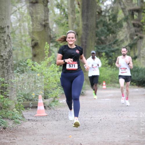13.04.2025 - Hammer Lauf Jannik Wohlers http://msf.ph/oto/7642971 13.04.2025 11:58:19 Laufen 571, 614 meine-sportfotos.de