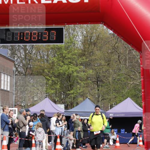 13.04.2025 - Hammer Lauf A. Gomolzig http://msf.ph/oto/7642974 13.04.2025 10:54:37 Ziel 139 meine-sportfotos.de
