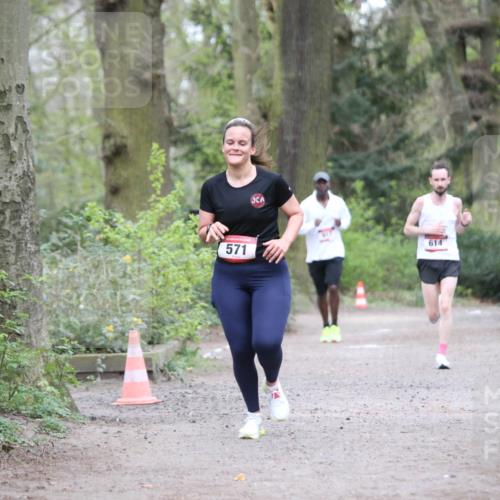 13.04.2025 - Hammer Lauf Jannik Wohlers http://msf.ph/oto/7642976 13.04.2025 11:58:19 Laufen 571, 614 meine-sportfotos.de