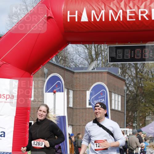 13.04.2025 - Hammer Lauf A. Gomolzig http://msf.ph/oto/7642977 13.04.2025 10:54:24 Ziel 871, 1269, 1270 meine-sportfotos.de