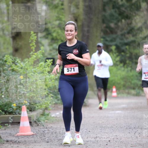 13.04.2025 - Hammer Lauf Jannik Wohlers http://msf.ph/oto/7642978 13.04.2025 11:58:19 Laufen 571, 614 meine-sportfotos.de