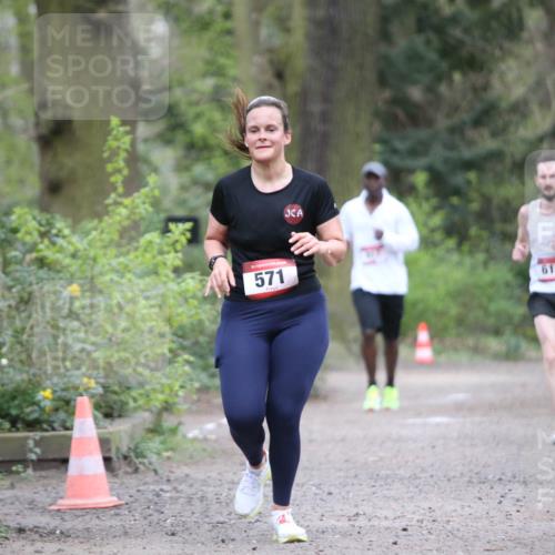 13.04.2025 - Hammer Lauf Jannik Wohlers http://msf.ph/oto/7642981 13.04.2025 11:58:18 Laufen 15, 571, 614 meine-sportfotos.de