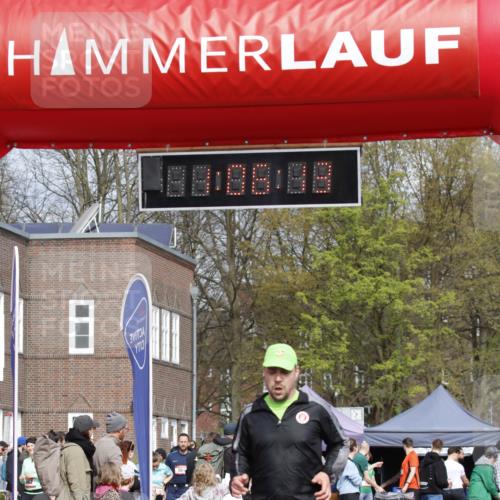 13.04.2025 - Hammer Lauf A. Gomolzig http://msf.ph/oto/7643123 13.04.2025 10:52:13 Ziel 562, 922 meine-sportfotos.de