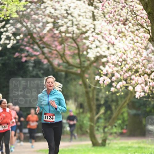 13.04.2025 - Hammer Lauf Dr. Thomas Lammeyer http://msf.ph/oto/7643130 13.04.2025 10:12:38 Laufen 1124 meine-sportfotos.de