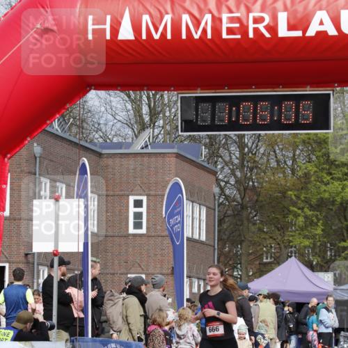 13.04.2025 - Hammer Lauf A. Gomolzig http://msf.ph/oto/7643140 13.04.2025 10:52:04 Ziel 562, 666, 1053, 1054 meine-sportfotos.de