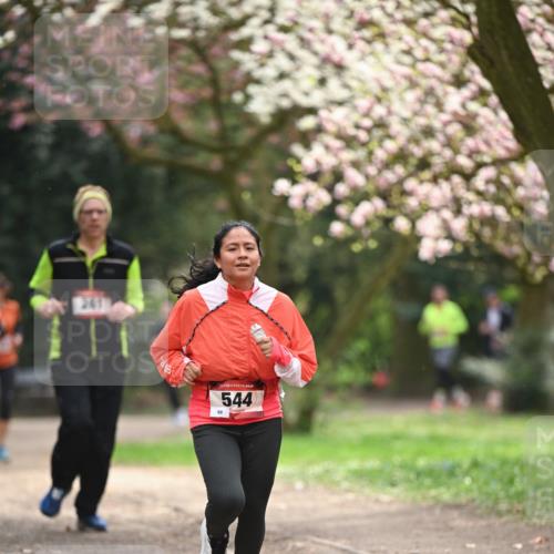 13.04.2025 - Hammer Lauf Dr. Thomas Lammeyer http://msf.ph/oto/7643190 13.04.2025 10:12:42 Laufen 201, 15, 544 meine-sportfotos.de