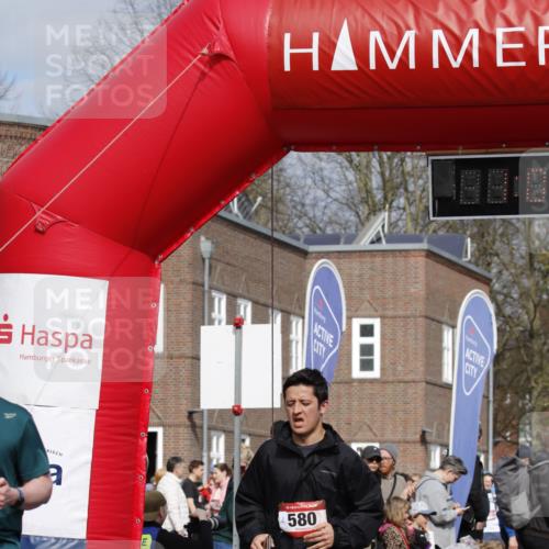 13.04.2025 - Hammer Lauf A. Gomolzig http://msf.ph/oto/7643202 13.04.2025 10:51:23 Ziel 580, 1970 meine-sportfotos.de