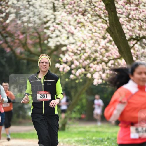 13.04.2025 - Hammer Lauf Dr. Thomas Lammeyer http://msf.ph/oto/7643215 13.04.2025 10:12:44 Laufen 15, 261 meine-sportfotos.de