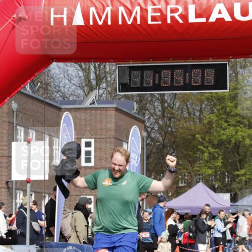 13.04.2025 - Hammer Lauf A. Gomolzig http://msf.ph/oto/7643229 13.04.2025 10:51:03 Ziel 589, 1752, 1753 meine-sportfotos.de