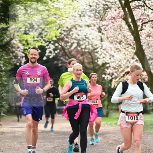 13.04.2025 - Hammer Lauf Dr. Thomas Lammeyer http://msf.ph/oto/7643267 13.04.2025 10:12:47 Laufen 15, 994, 965, 1924, 15, 1019 meine-sportfotos.de