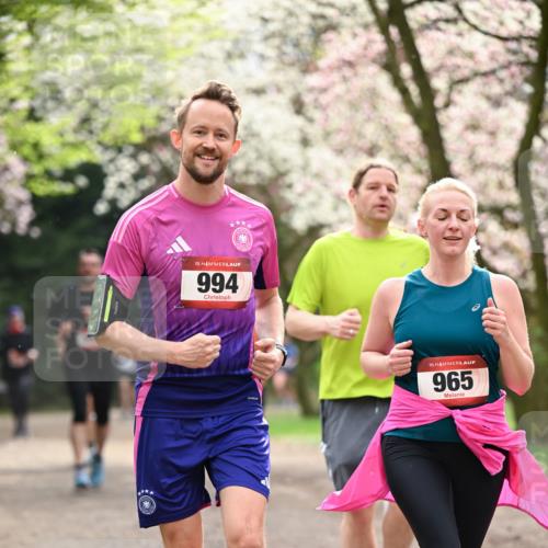 13.04.2025 - Hammer Lauf Dr. Thomas Lammeyer http://msf.ph/oto/7643308 13.04.2025 10:12:49 Laufen 15, 994, 15, 965 meine-sportfotos.de