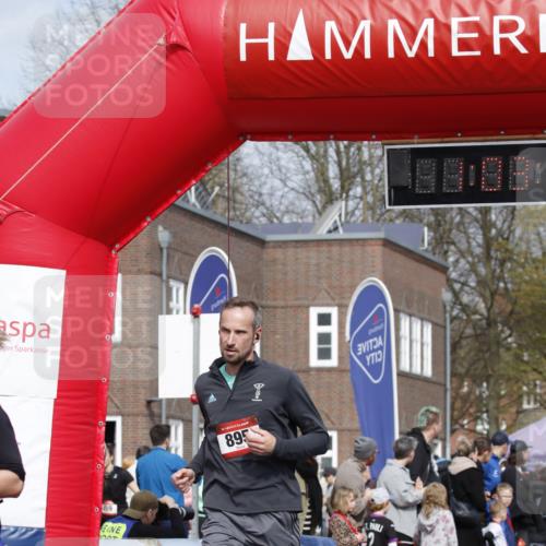 13.04.2025 - Hammer Lauf A. Gomolzig http://msf.ph/oto/7643430 13.04.2025 10:49:43 Ziel 142, 365, 368, 551, 726, 753, 895 meine-sportfotos.de