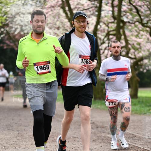 13.04.2025 - Hammer Lauf Dr. Thomas Lammeyer http://msf.ph/oto/7643541 13.04.2025 10:13:04 Laufen 15, 1968, 15, 1588, 772, 1312 meine-sportfotos.de