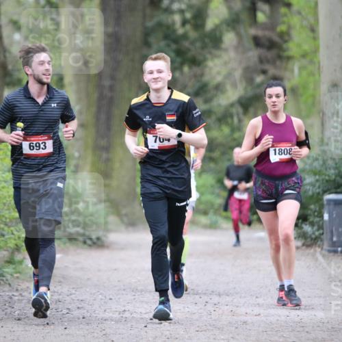 13.04.2025 - Hammer Lauf Jannik Wohlers http://msf.ph/oto/7643588 13.04.2025 11:56:08 Laufen 693, 704, 241, 1808 meine-sportfotos.de