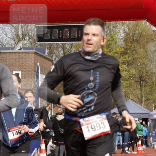 13.04.2025 - Hammer Lauf A. Gomolzig http://msf.ph/oto/7643598 13.04.2025 10:47:09 Ziel 149, 539, 1337, 1992, 1993 meine-sportfotos.de