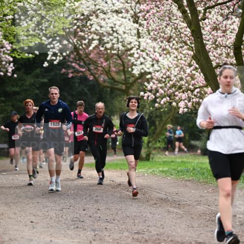 13.04.2025 - Hammer Lauf Dr. Thomas Lammeyer http://msf.ph/oto/7643621 13.04.2025 10:13:10 Laufen 1928, 1988, 269, 587 meine-sportfotos.de