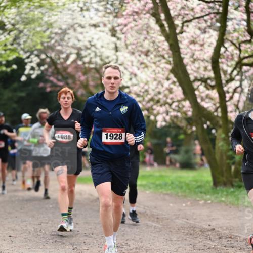13.04.2025 - Hammer Lauf Dr. Thomas Lammeyer http://msf.ph/oto/7643662 13.04.2025 10:13:13 Laufen 1988, 15, 1928 meine-sportfotos.de