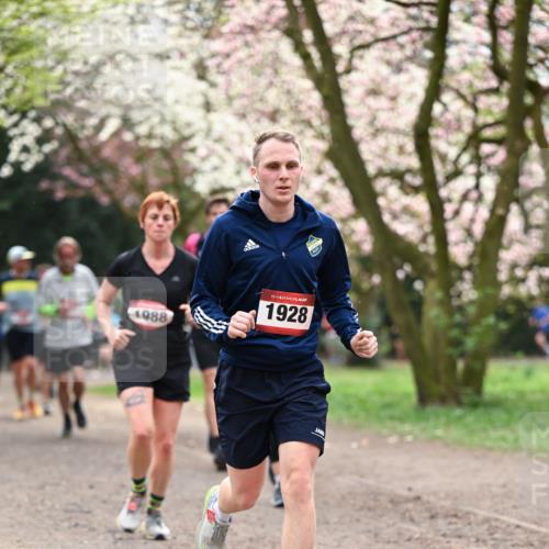 13.04.2025 - Hammer Lauf Dr. Thomas Lammeyer http://msf.ph/oto/7643679 13.04.2025 10:13:14 Laufen 1988, 15, 1928 meine-sportfotos.de
