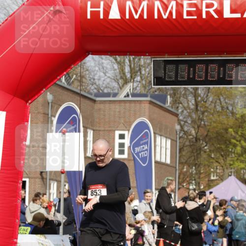 13.04.2025 - Hammer Lauf A. Gomolzig http://msf.ph/oto/7643681 13.04.2025 10:46:32 Ziel 156, 853, 1111, 1271, 1788, 1827 meine-sportfotos.de
