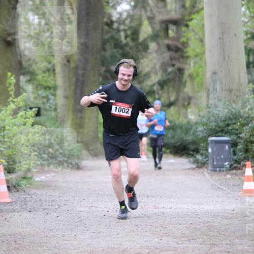 13.04.2025 - Hammer Lauf Jannik Wohlers http://msf.ph/oto/7643710 13.04.2025 11:55:32 Laufen 1002 meine-sportfotos.de